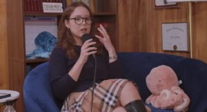 Who is Laufey’s Boyfriend? Latest Relationship Clues Revealed - Purposed