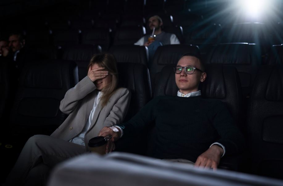 Inside the Secret Screenings That Make or Break a Film’s Oscar Chances Before Release